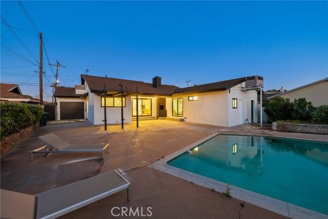 15529 Cornuta, Bellflower, CA 90706