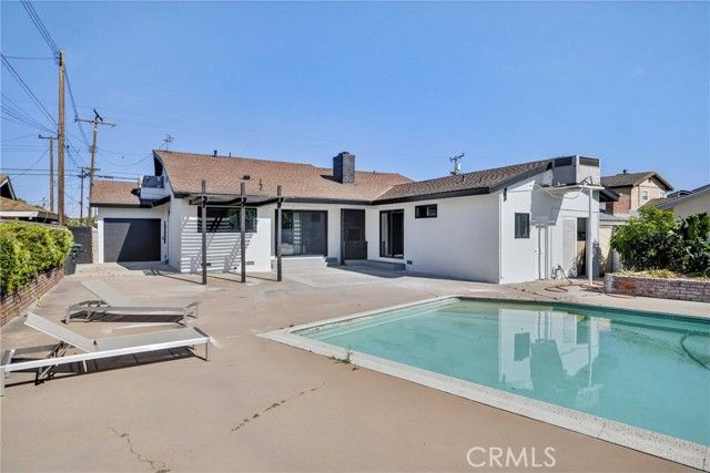 15529 Cornuta, Bellflower, CA 90706