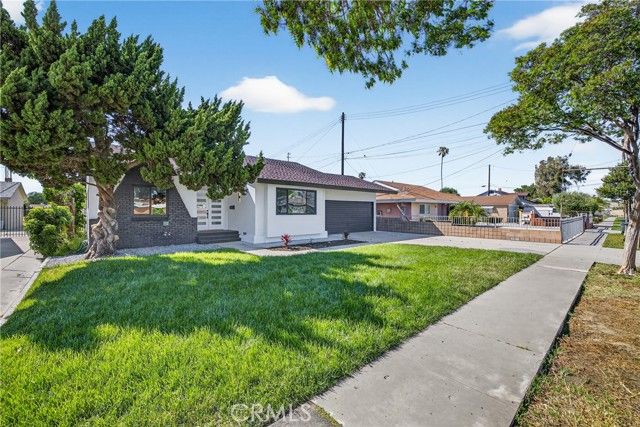 15529 Cornuta, Bellflower, CA 90706