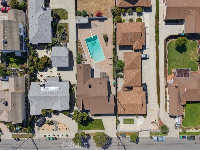 15529 Cornuta, Bellflower, CA 90706