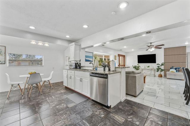 5017 STOLLS AVENUE, Tampa, FL 33615