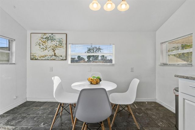 5017 STOLLS AVENUE, Tampa, FL 33615