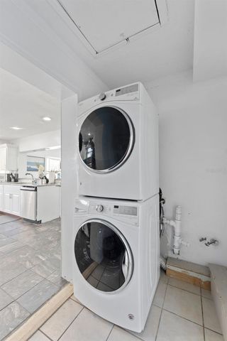 5017 STOLLS AVENUE, Tampa, FL 33615