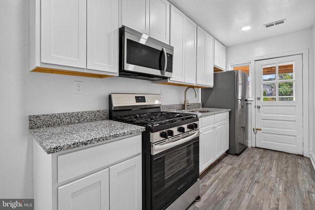 3805 8TH ST, Baltimore, MD 21225