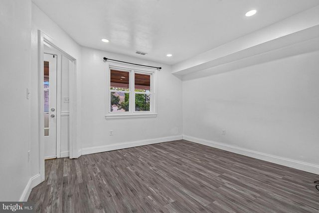 3805 8TH ST, Baltimore, MD 21225