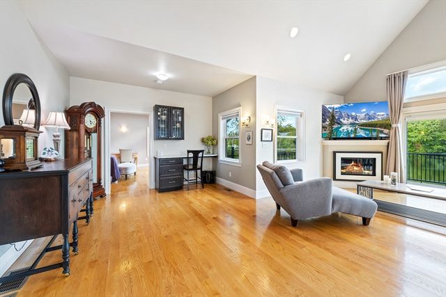 1 Diamond St., North Attleboro, MA 02760