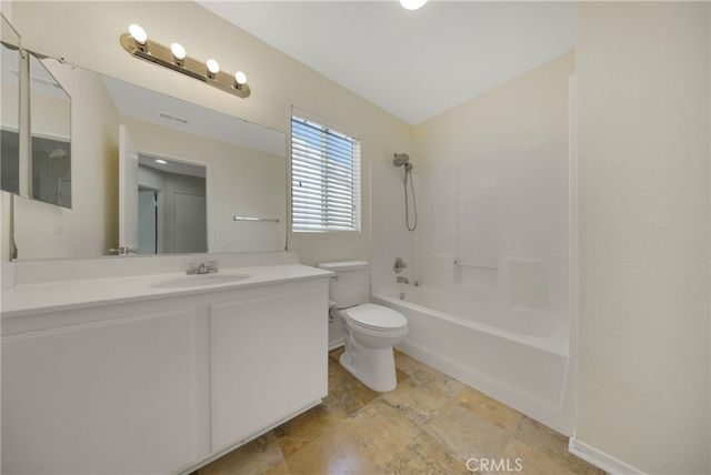 53 Boulder Creek Way, Irvine, CA 92602