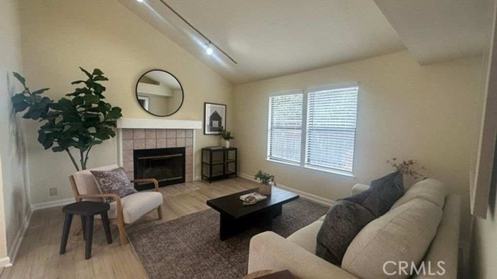 Image 5 of property listing at 256 Via San Blas, San Luis Obispo, CA 93401