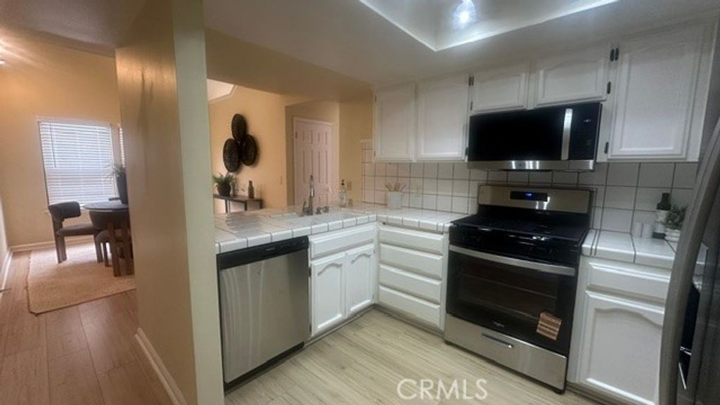 Image 9 of property listing at 256 Via San Blas, San Luis Obispo, CA 93401