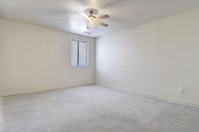 10421 Eagle Rock Avenue NE, Albuquerque, NM 87122