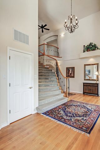 10421 Eagle Rock Avenue NE, Albuquerque, NM 87122