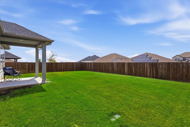 10533 Big Lagoon Drive, Fort Worth, TX 76179