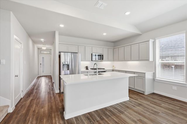 10533 Big Lagoon Drive, Fort Worth, TX 76179