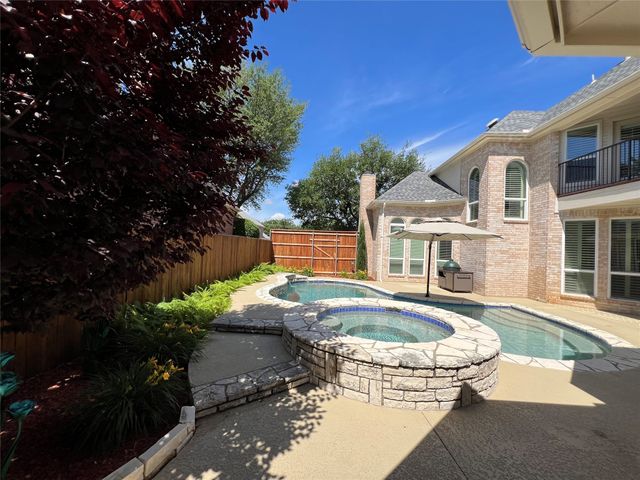 5603 S Archbridge Court, Arlington, TX 76017