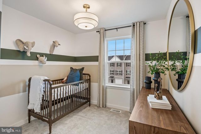 107 WEST END AVE, Hammonton, NJ 08037