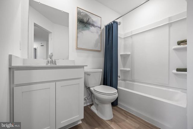 107 WEST END AVE, Hammonton, NJ 08037