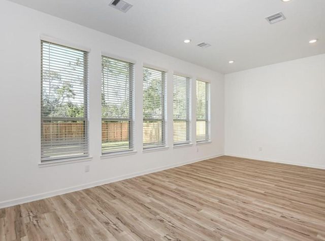 526 Dry Fork Lane, Conroe, TX 77304
