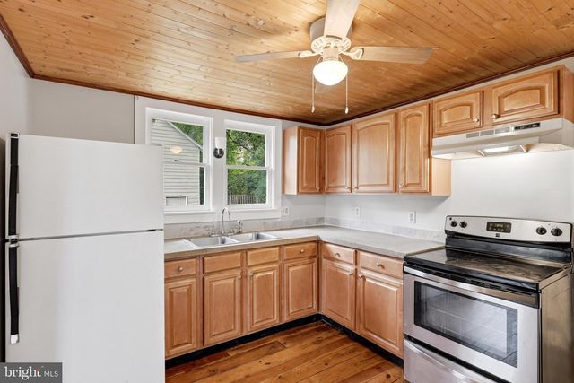 2042 BRUCETOWN RD, Clear Brook, VA 22624