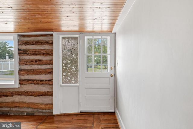 2042 BRUCETOWN RD, Clear Brook, VA 22624