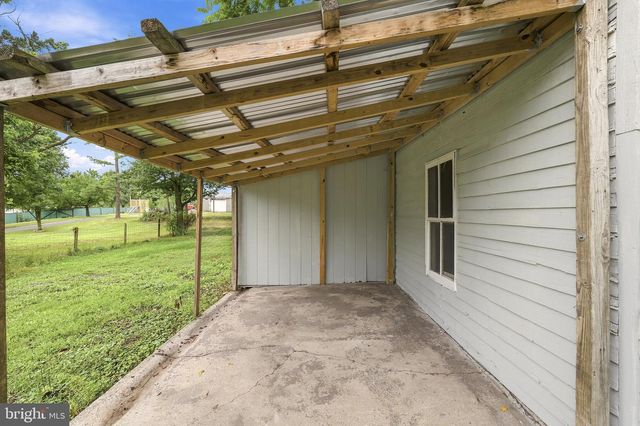2042 BRUCETOWN RD, Clear Brook, VA 22624