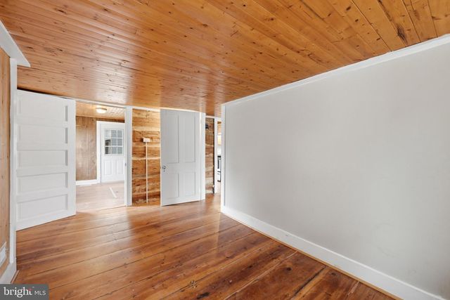 2042 BRUCETOWN RD, Clear Brook, VA 22624