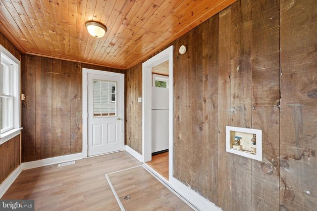 2042 BRUCETOWN RD, Clear Brook, VA 22624