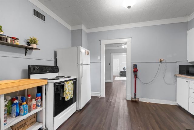 2920 Parrott Avenue, Waco, TX 76707