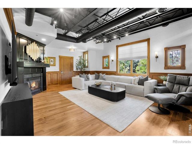 401 W Mountain Avenue 301, Fort Collins, CO 80521