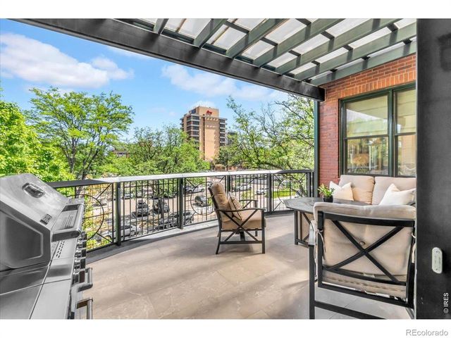 401 W Mountain Avenue 301, Fort Collins, CO 80521