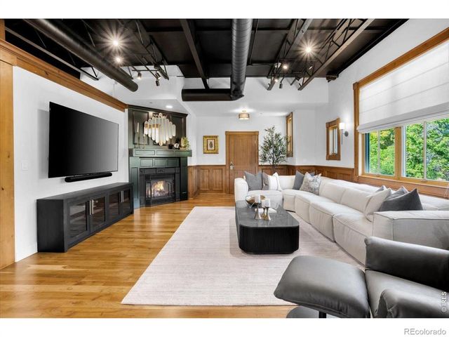 401 W Mountain Avenue 301, Fort Collins, CO 80521