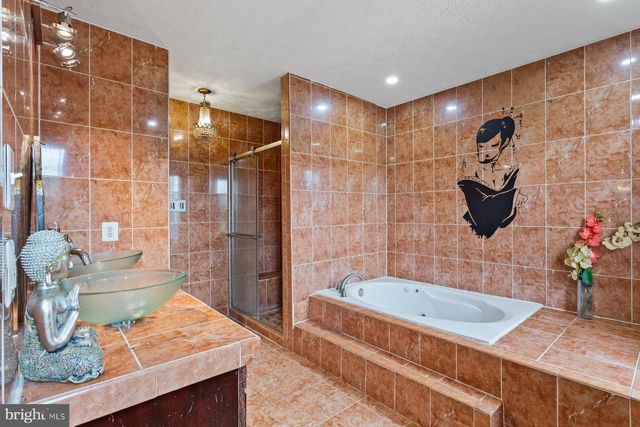 2448 SHELLCOVE CT, Waldorf, MD 20601