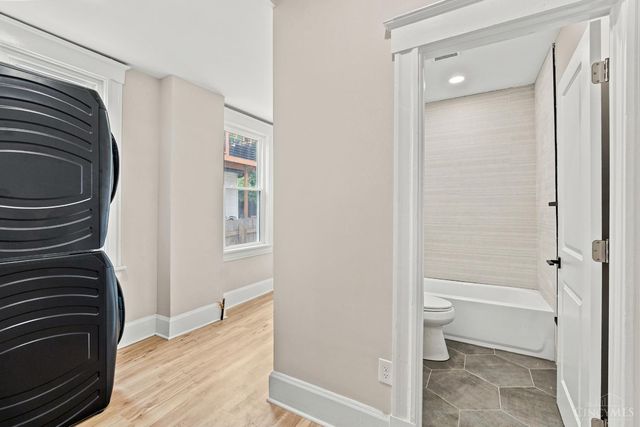 1860 Kinney Avenue, Cincinnati, OH 45207