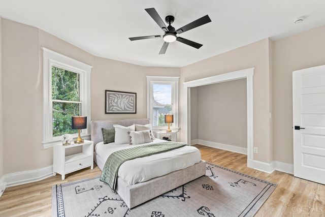 1860 Kinney Avenue, Cincinnati, OH 45207