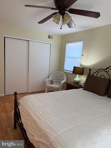 371 CHERRYWOOD DR, Clementon, NJ 08021