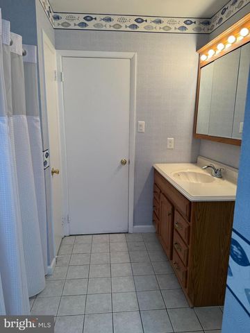 371 CHERRYWOOD DR, Clementon, NJ 08021