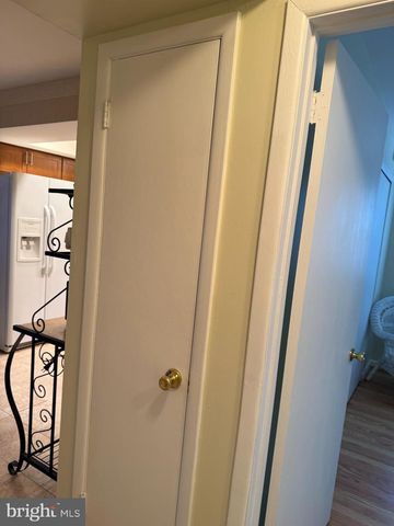 371 CHERRYWOOD DR, Clementon, NJ 08021