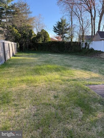 371 CHERRYWOOD DR, Clementon, NJ 08021