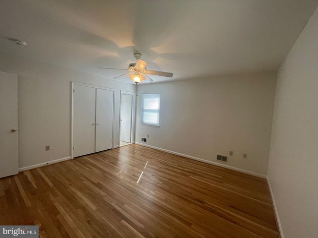 3905 FLAGSTONE TER, Alexandria, VA 22306