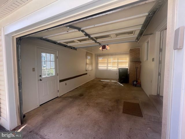 3905 FLAGSTONE TER, Alexandria, VA 22306