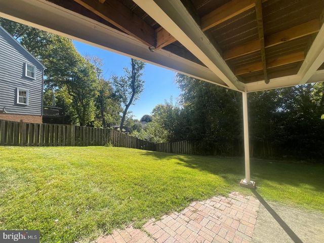 3905 FLAGSTONE TER, Alexandria, VA 22306