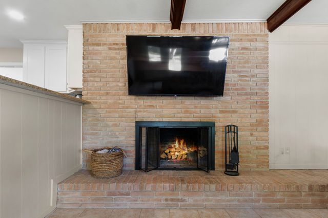 1016 Hummingbird Lane, Woodway, TX 76712