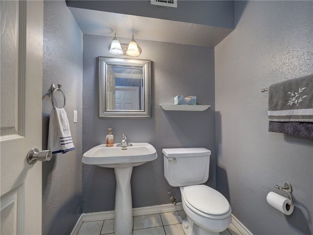 7210 ST JAMES Ct, Corpus Christi, TX 78413