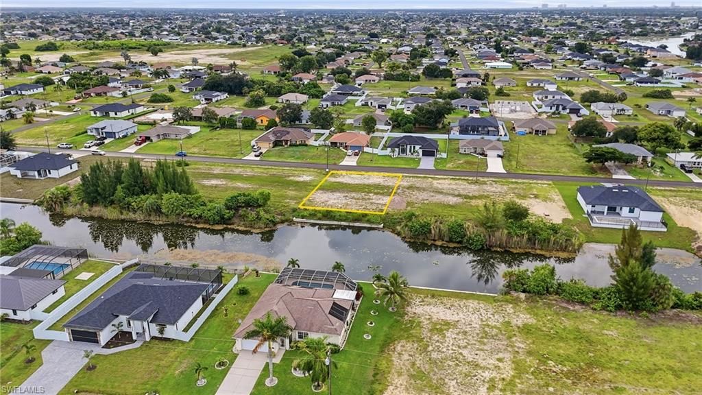 1008 NE 1st PL, CAPE CORAL, FL 33909 — photo 5