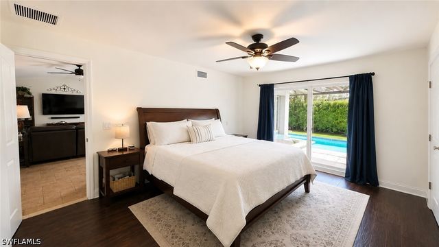 1089 Nottingham DR, Naples, FL 34109