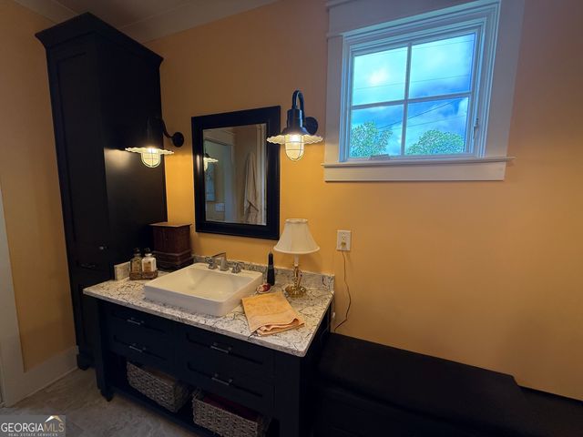 1530 Chilton Woods Road, Rutledge, GA 30663