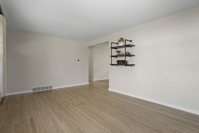 3329 Webb Avenue, Madison, WI 53714