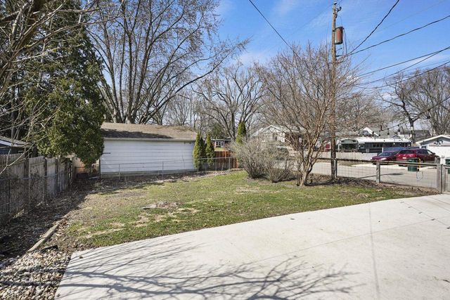 3329 Webb Avenue, Madison, WI 53714