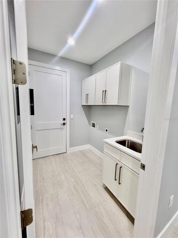 7006 THATCHER AVENUE 307, Tampa, FL 33614