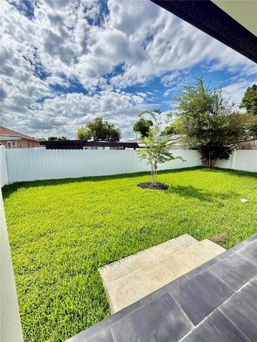 7006 THATCHER AVENUE 307, Tampa, FL 33614