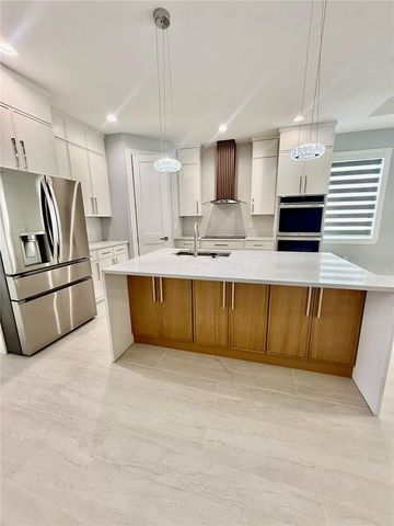 7006 THATCHER AVENUE 307, Tampa, FL 33614